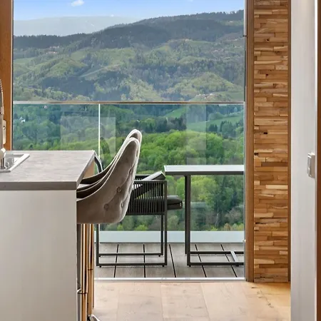 Luxus Max Mit Poolnutzung * Glanz an der Weinstraße